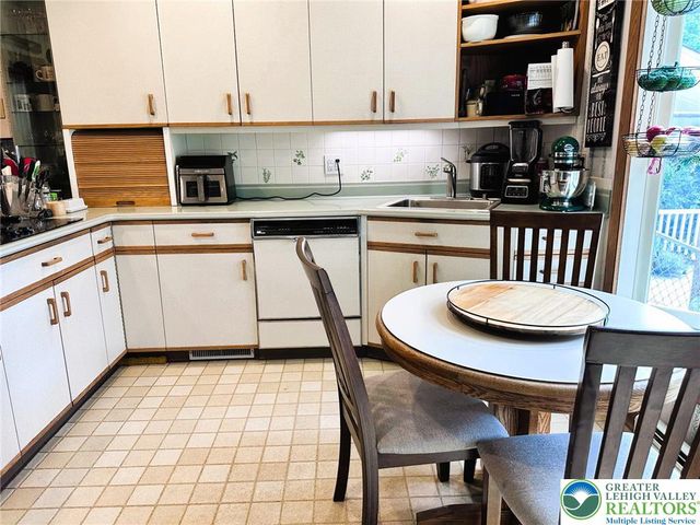 521 Kurtz Street, Catasauqua Boro, PA 18032