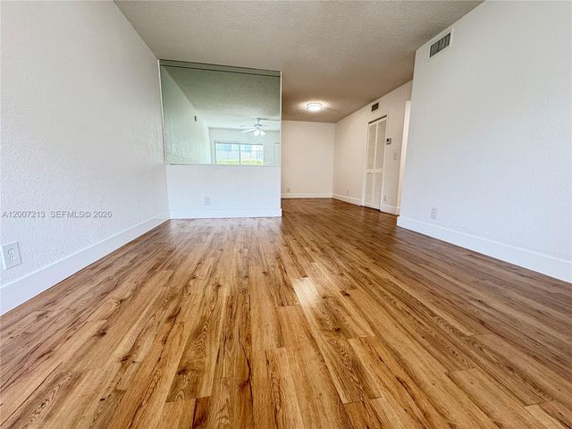 3251 NW 102nd Ter 3251, Coral Springs, FL 33065