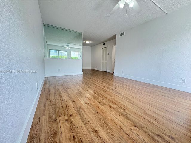 3251 NW 102nd Ter 3251, Coral Springs, FL 33065