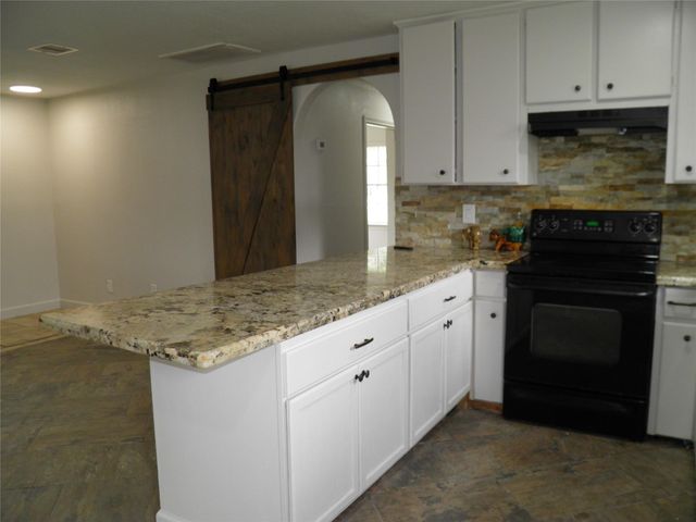 12617 Sunset Circle, Santa Fe, TX 77510