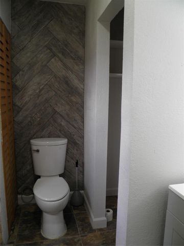 12617 Sunset Circle, Santa Fe, TX 77510