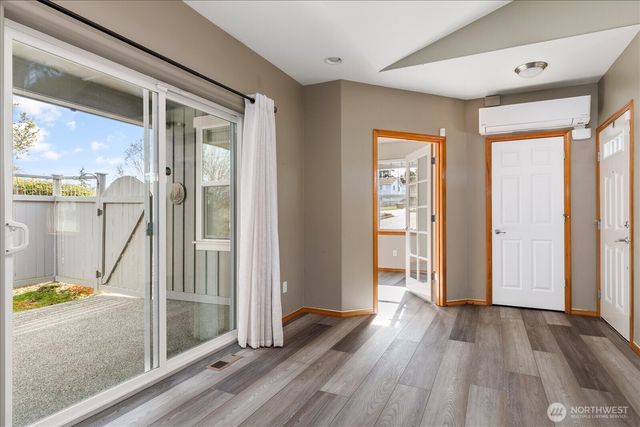 1611 SW Vanguard Street, Oak Harbor, WA 98277