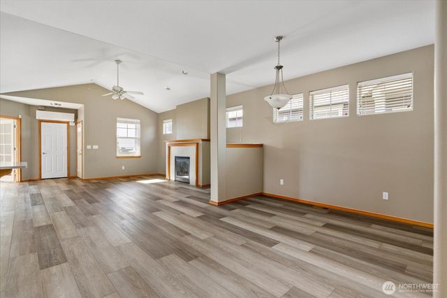 1611 SW Vanguard Street, Oak Harbor, WA 98277