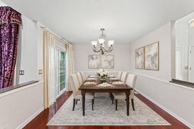 1903 N Evergreen Avenue, Arlington Heights, IL 60004