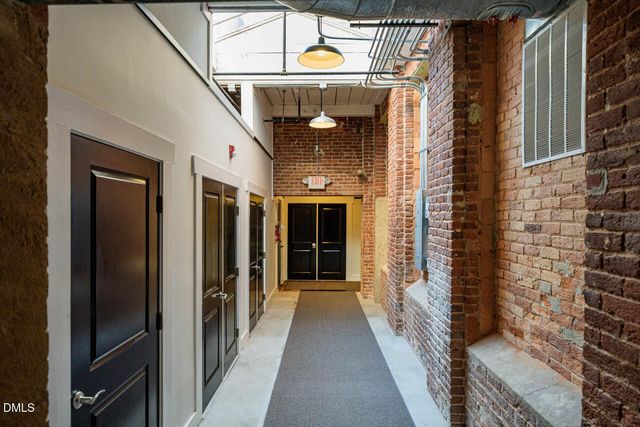 1535 Caraleigh Mills Court 106, Raleigh, NC 27603