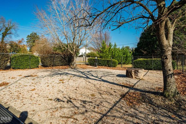 1535 Caraleigh Mills Court 106, Raleigh, NC 27603