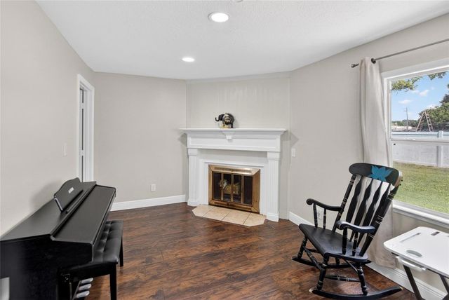 918 JERE CIRCLE, Lakeland, FL 33801