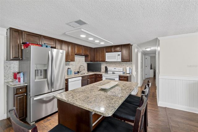 918 JERE CIRCLE, Lakeland, FL 33801