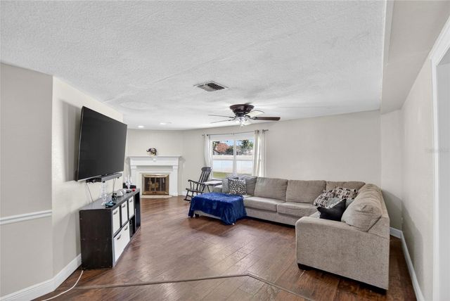 918 JERE CIRCLE, Lakeland, FL 33801