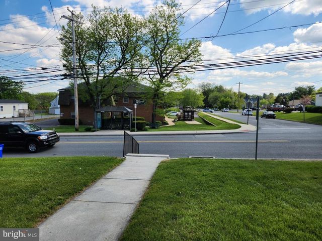 67 W FREDERICK ST, Millersville, PA 17551