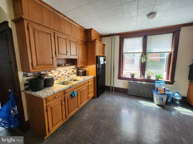 67 W FREDERICK ST, Millersville, PA 17551