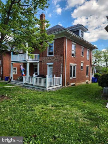 67 W FREDERICK ST, Millersville, PA 17551