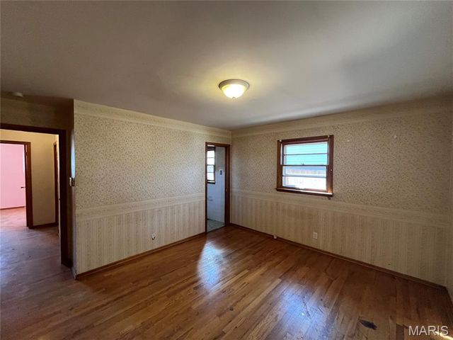 225 Sadonia Avenue, Hazelwood, MO 63135