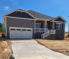 140 Kerr Walk Drive 22, Statesville, NC 28677