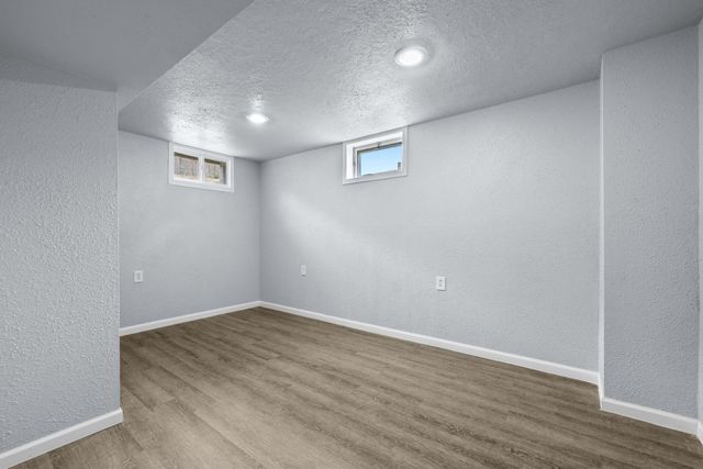 1130 5th St NE, Minot, ND 58703