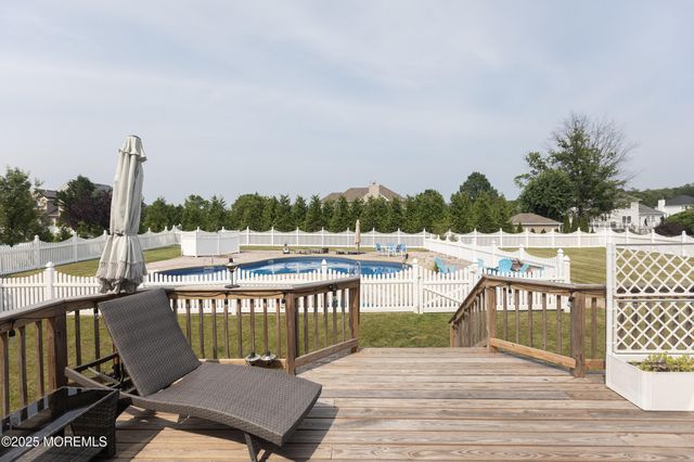10 English Path, Freehold, NJ 07728