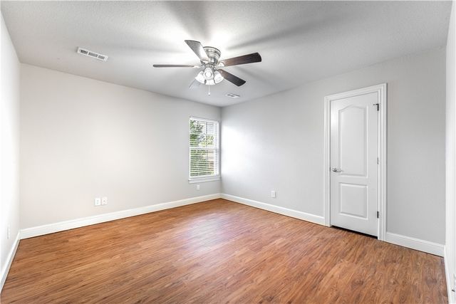 604 NW 17th Court, Bentonville, AR 72712