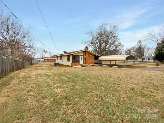 185 Crosswhite Lane, Statesville, NC 28625