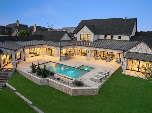 913 Barksdale Creek Lane, Fairview, TX 75069