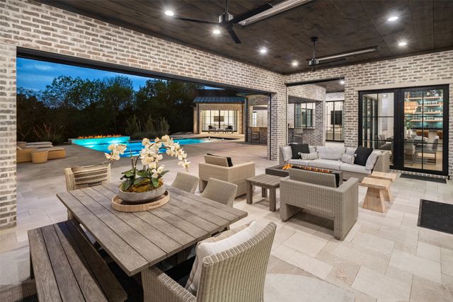 913 Barksdale Creek Lane, Fairview, TX 75069