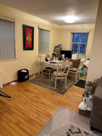 6739 150th Street 350B, Kew Garden Hills, NY 11367