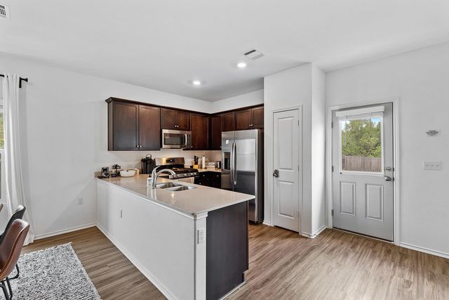 2204 Nightview DR, Pflugerville, TX 78660