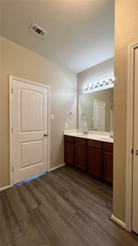 1701 Quail Springs Circle, Fort Worth, TX 76177
