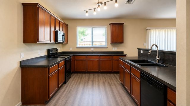 1701 Quail Springs Circle, Fort Worth, TX 76177