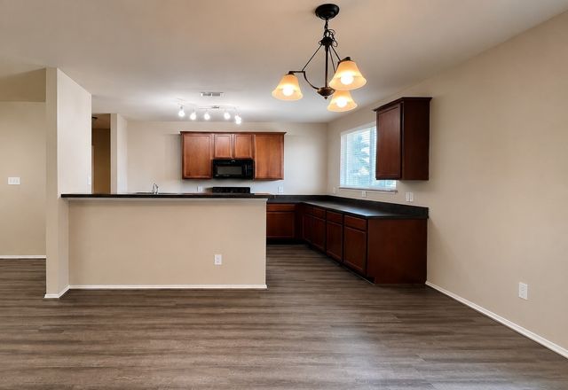 1701 Quail Springs Circle, Fort Worth, TX 76177