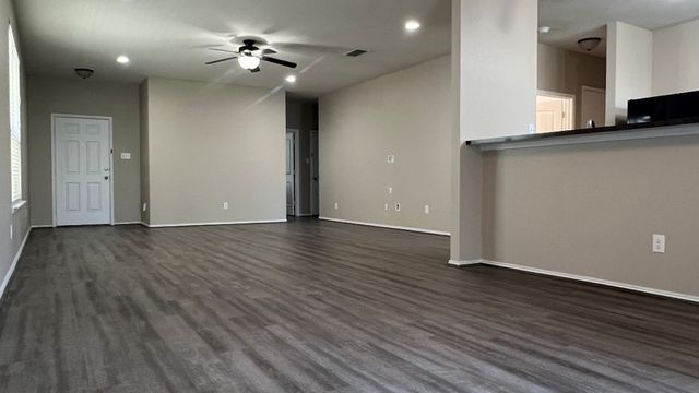 1701 Quail Springs Circle, Fort Worth, TX 76177