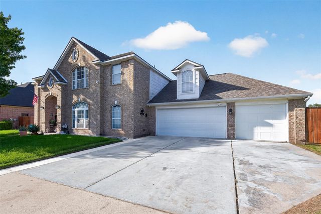 6822 Crystal Point Drive, Katy, TX 77449
