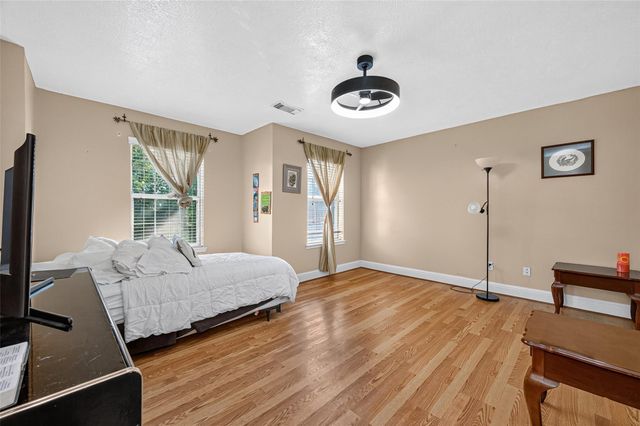 6822 Crystal Point Drive, Katy, TX 77449
