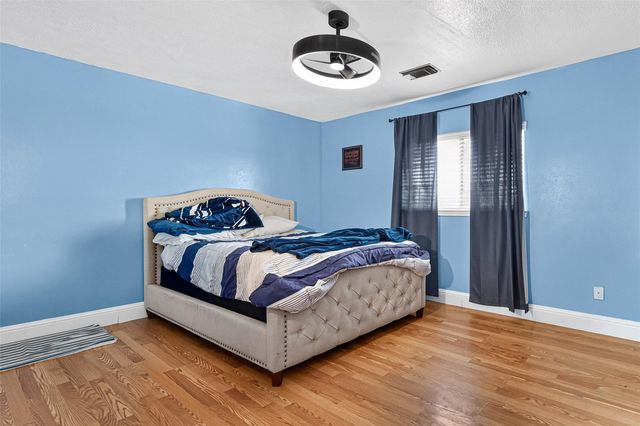6822 Crystal Point Drive, Katy, TX 77449
