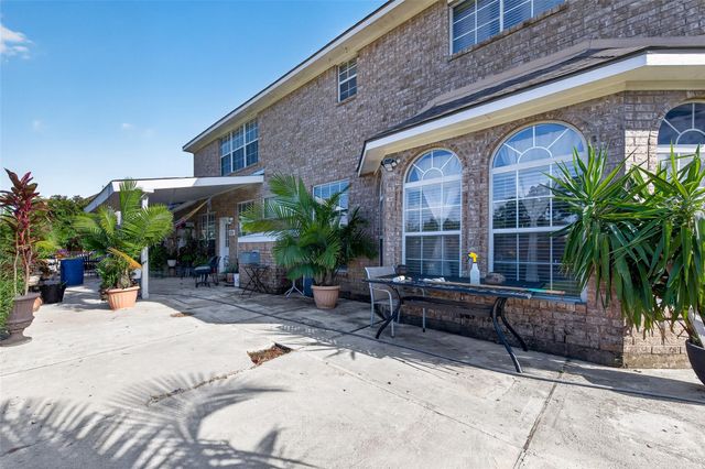 6822 Crystal Point Drive, Katy, TX 77449