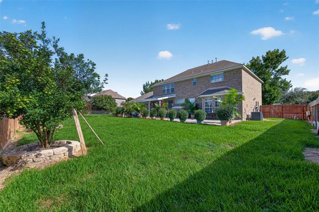 6822 Crystal Point Drive, Katy, TX 77449