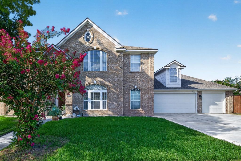 6822 Crystal Point Drive, Katy, TX 77449