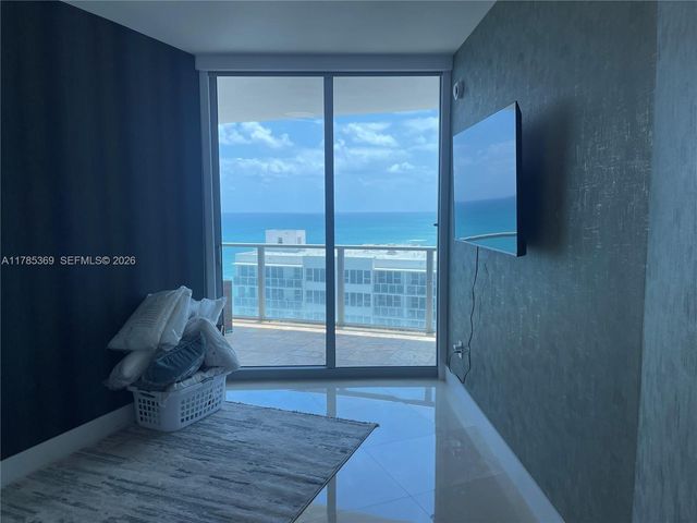 3101 S Ocean Drive 1707, Hollywood, FL 33019