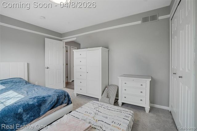 2590 Oakham Court, Canton, MI 48188