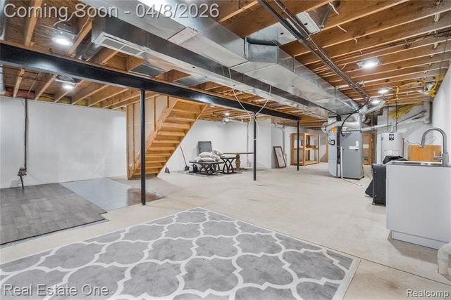 2590 Oakham Court, Canton, MI 48188