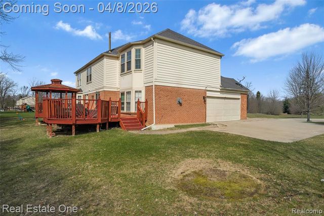 2590 Oakham Court, Canton, MI 48188