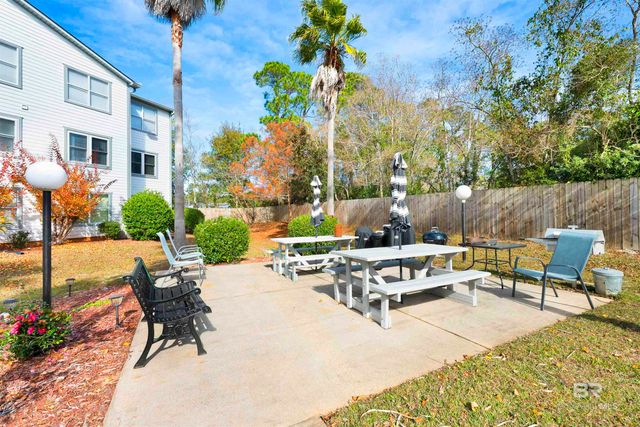 2200 2nd Street 304A, Gulf Shores, AL 36542