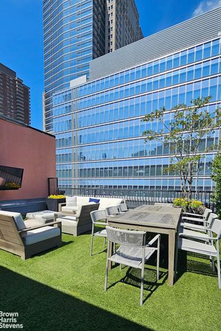 15 HUBERT Street PHB, New York City, NY 10013