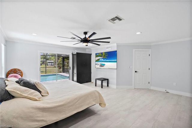 3740 13th AVE SW, Naples, FL 34117