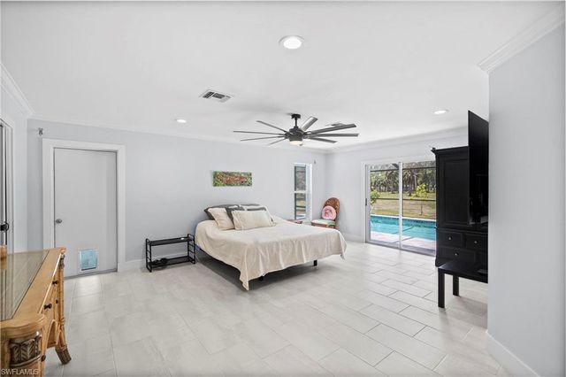 3740 13th AVE SW, Naples, FL 34117