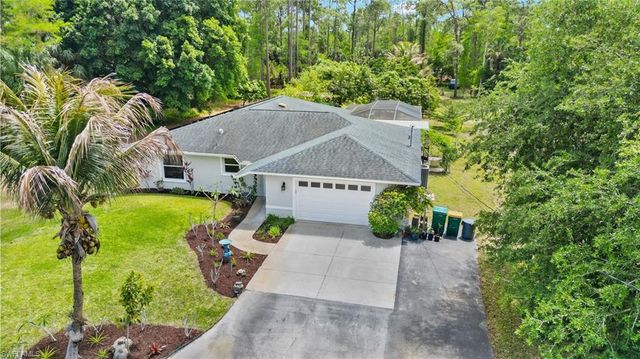 3740 13th AVE SW, Naples, FL 34117