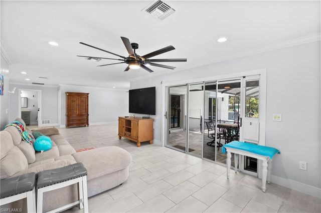 3740 13th AVE SW, Naples, FL 34117