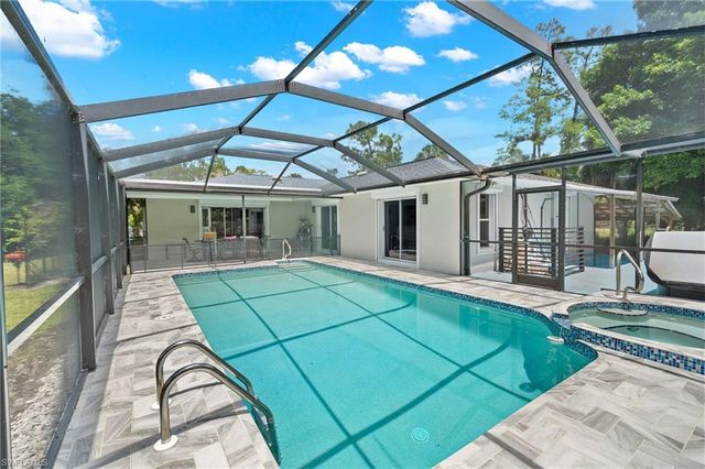 3740 13th AVE SW, Naples, FL 34117