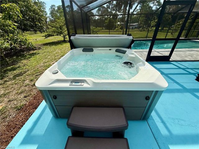 3740 13th AVE SW, Naples, FL 34117