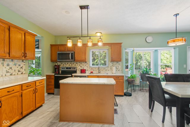 4851 Rocky Knob Lane, Indianapolis, IN 46254
