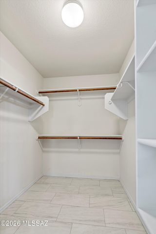 2202 W Burlwood Way, Tucson, AZ 85745